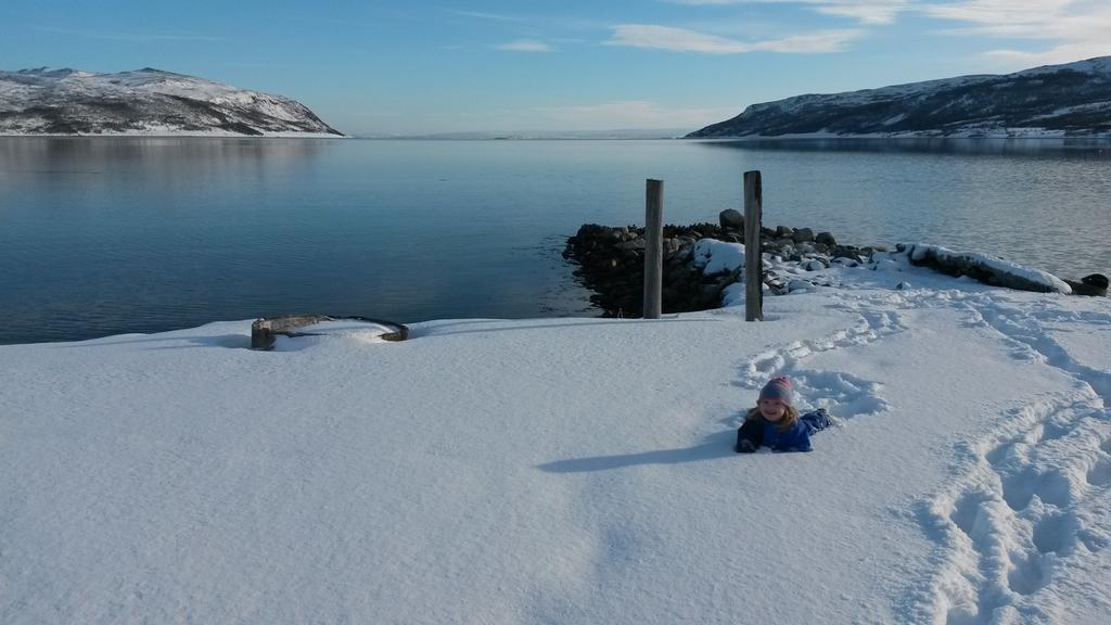 Olderfjord Turistsenter Hotel Russenes Luaran gambar