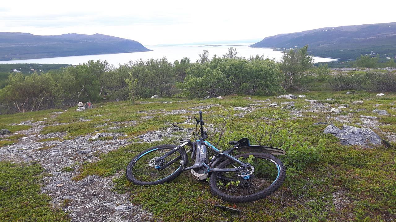 Olderfjord Turistsenter Hotel Russenes Luaran gambar